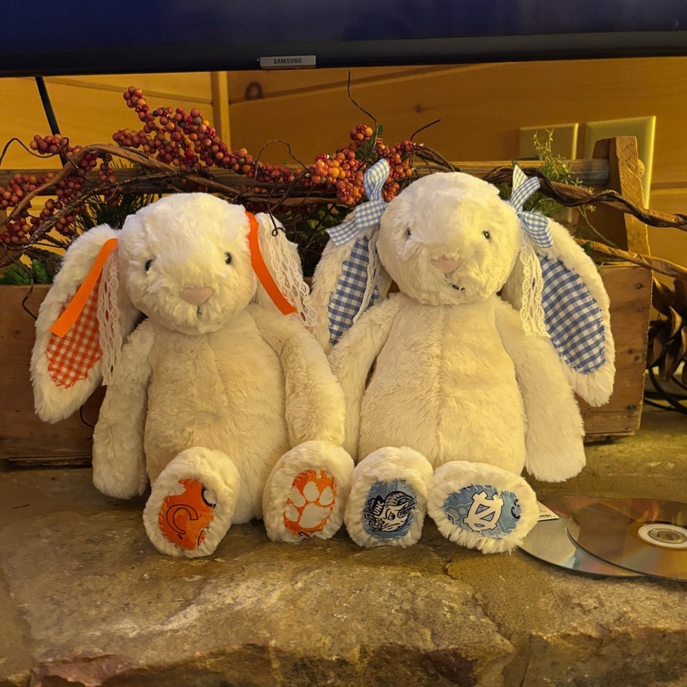 Handmade College Jellycat Bunniesπ§‘ - Picture 8 of 14